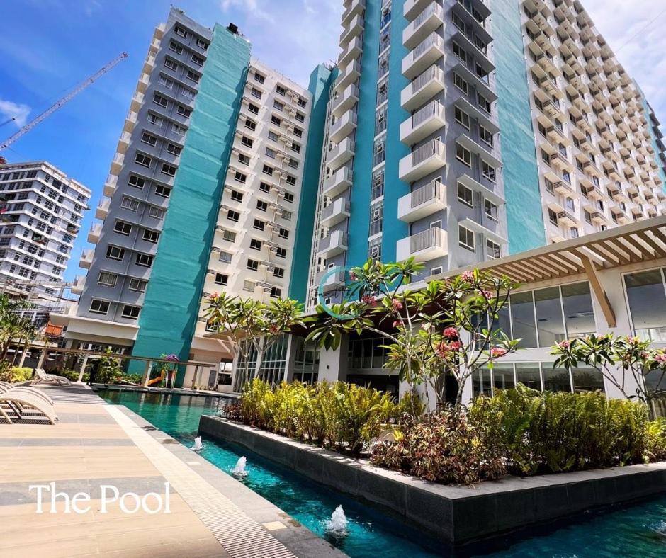 Lovely Studio Condominiums At Mesavirre Garden Residences באקולוד מראה חיצוני תמונה