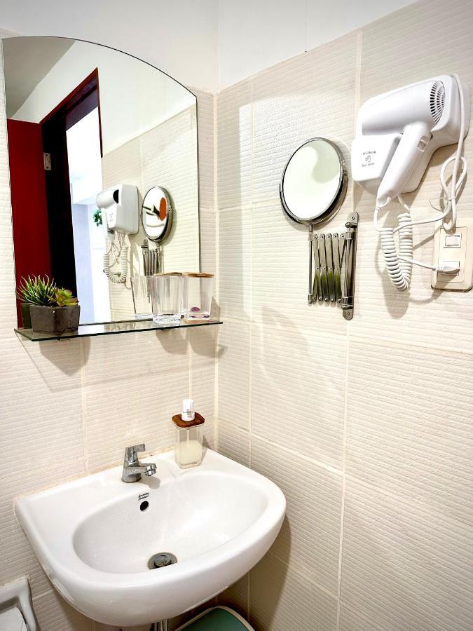 Lovely Studio Condominiums At Mesavirre Garden Residences באקולוד מראה חיצוני תמונה