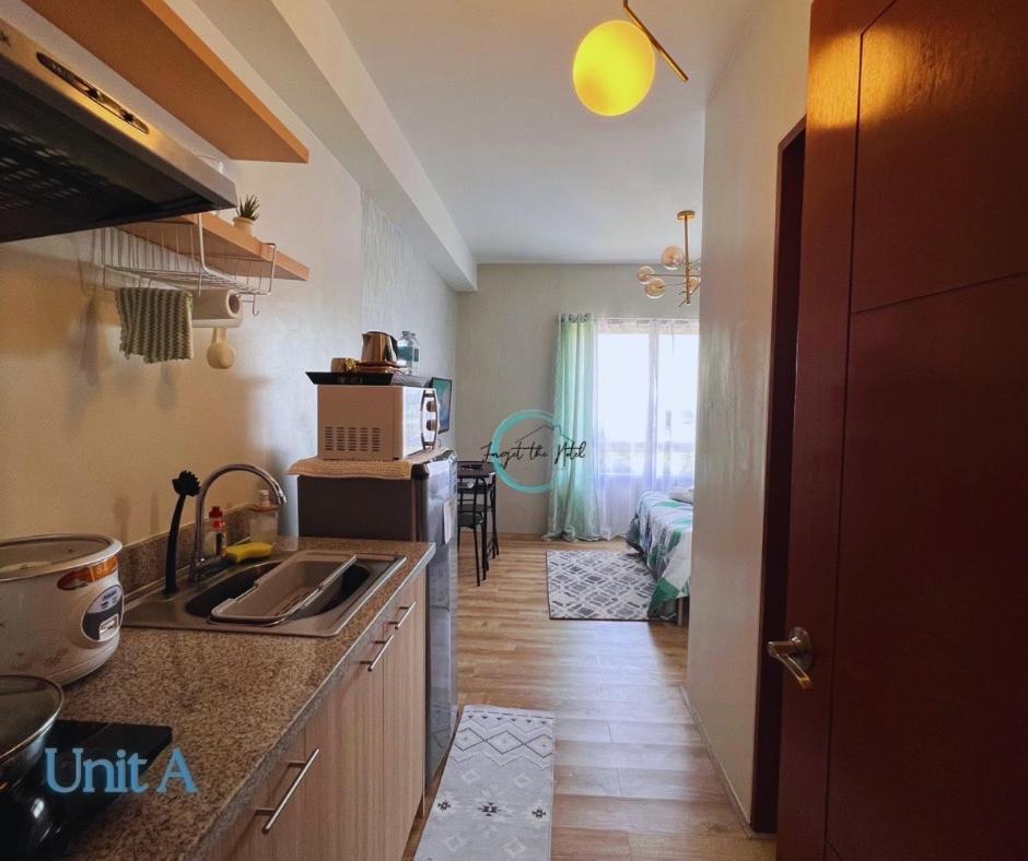 Lovely Studio Condominiums At Mesavirre Garden Residences באקולוד מראה חיצוני תמונה